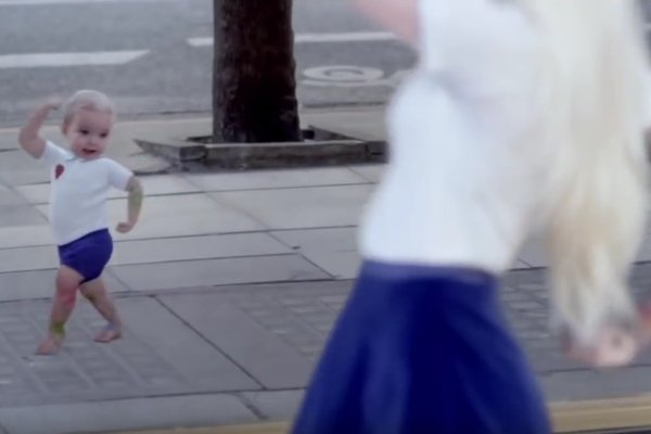 fot. screen z Youtube