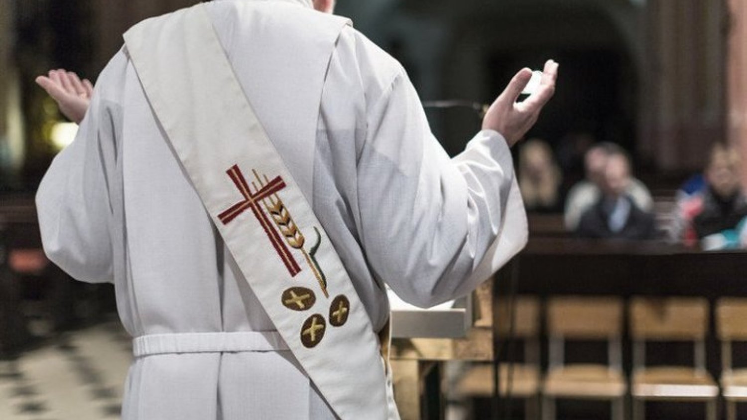 Msza na zakończenie roku szkolnego to niesłabnący zwyczaj polskich szkół