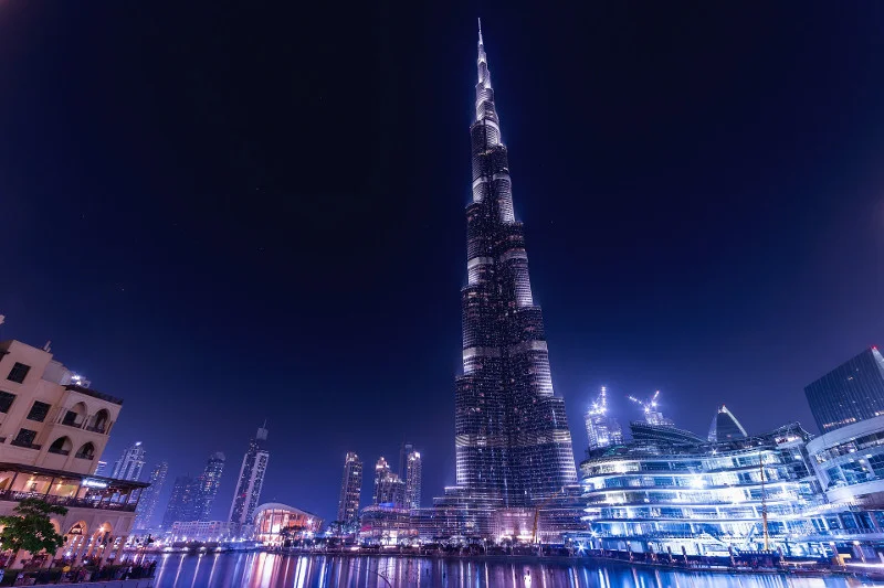Burj Khalifa, najwyższy wieżowiec świata, to obowiązkowy punkt w programie jednodniowej wycieczki po Dubaju