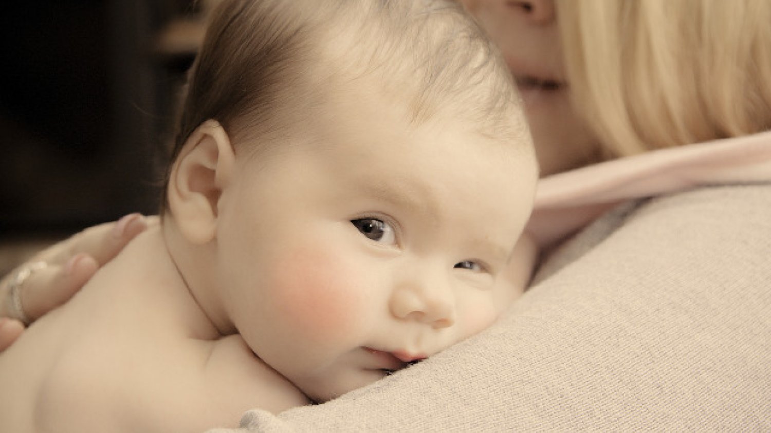 Fot. Pixabay/[url=https://pixabay.com/pl/kochanie-sweet-mi%C4%99kki-729365/]barbiecpt0 [/url] / [url=http://bit.ly/CC0-PD]CC0 Public Domain[/url]