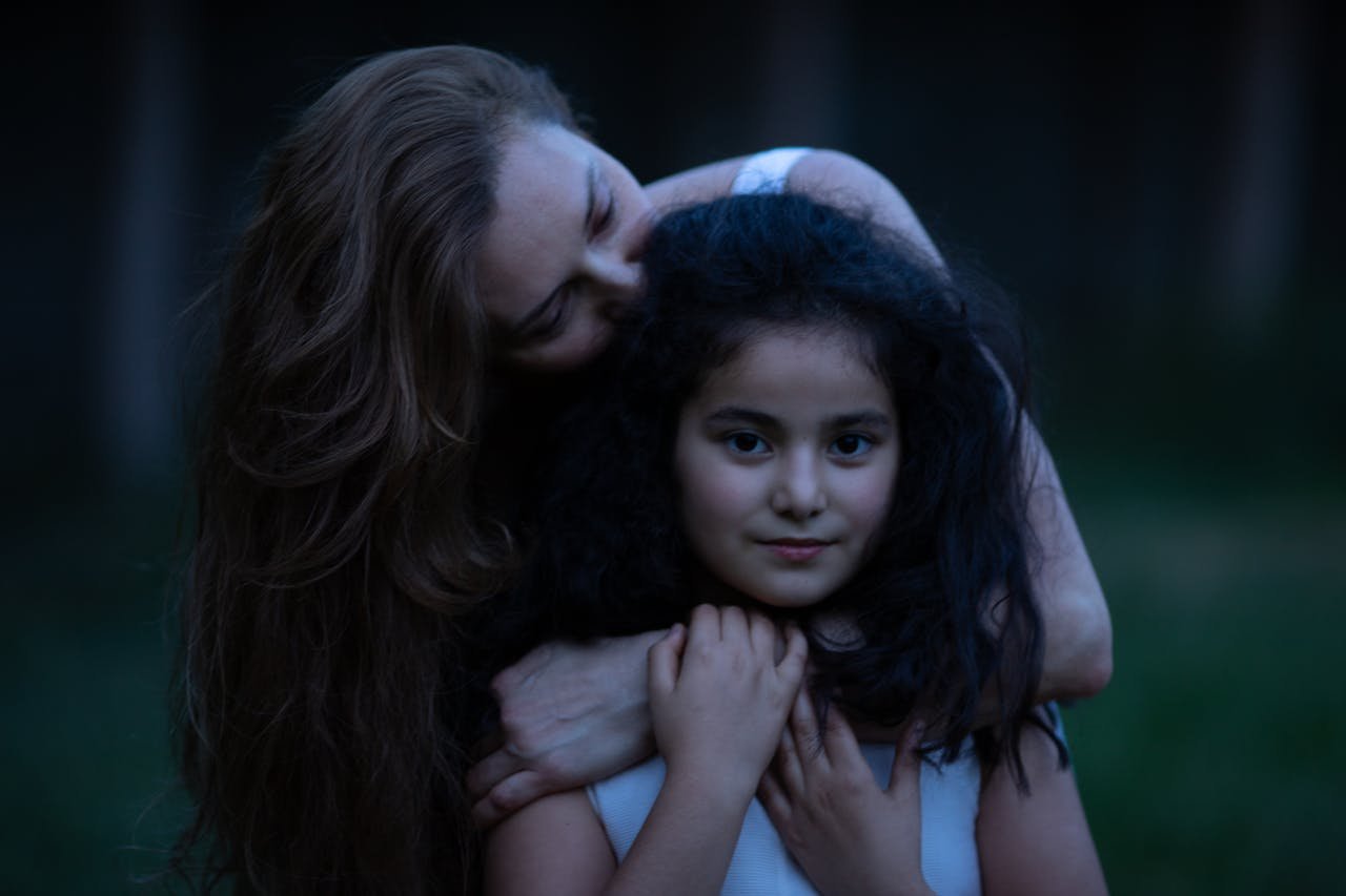 "Tych 8 rzeczy musimy zmienić w wychowaniu córek". Słowa znanej psycholożki