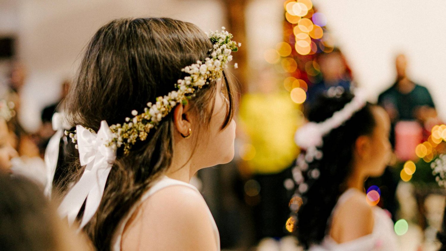 Komunia 2026, czyli "zastaw się, a postaw się". Rodzice szykują choćby 10 tys. na jedno popołudnie