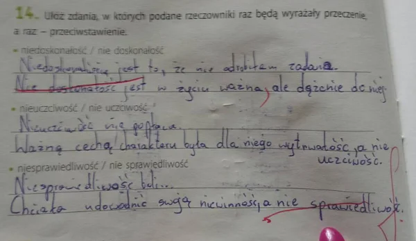 Polonistka nie zaliczyła córkom pani Eweliny prawidłowych odpowiedzi
