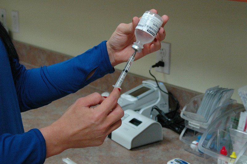 Po szczepieniu może wystąpić NOP, czyli niepożądanych odczyn poszczepienny