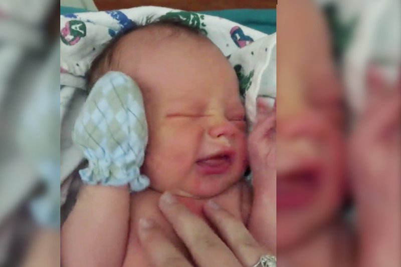 Kobieta nagrała film, by wyjaśnić dziecku,dlaczego oddała go do adopcji.