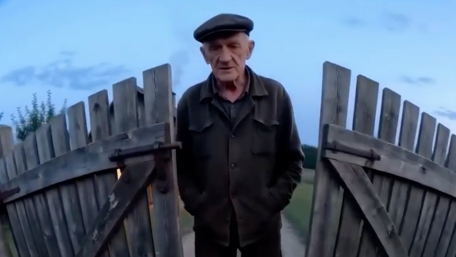 Filmik z polskiej wsi z lat 90. łamie serca. Jedno zdanie dziadka mówi więcej niż 1000 słów