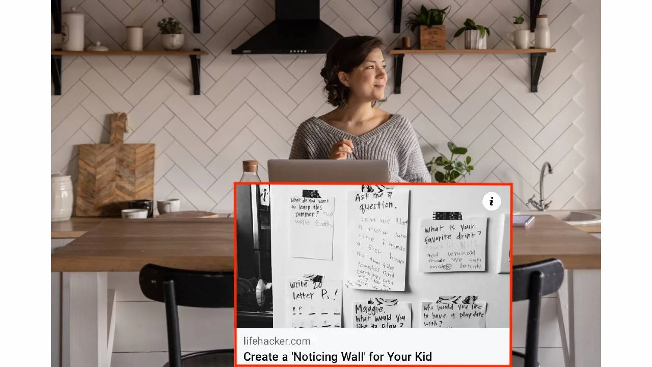 Karteczki na ścianie w kuchni