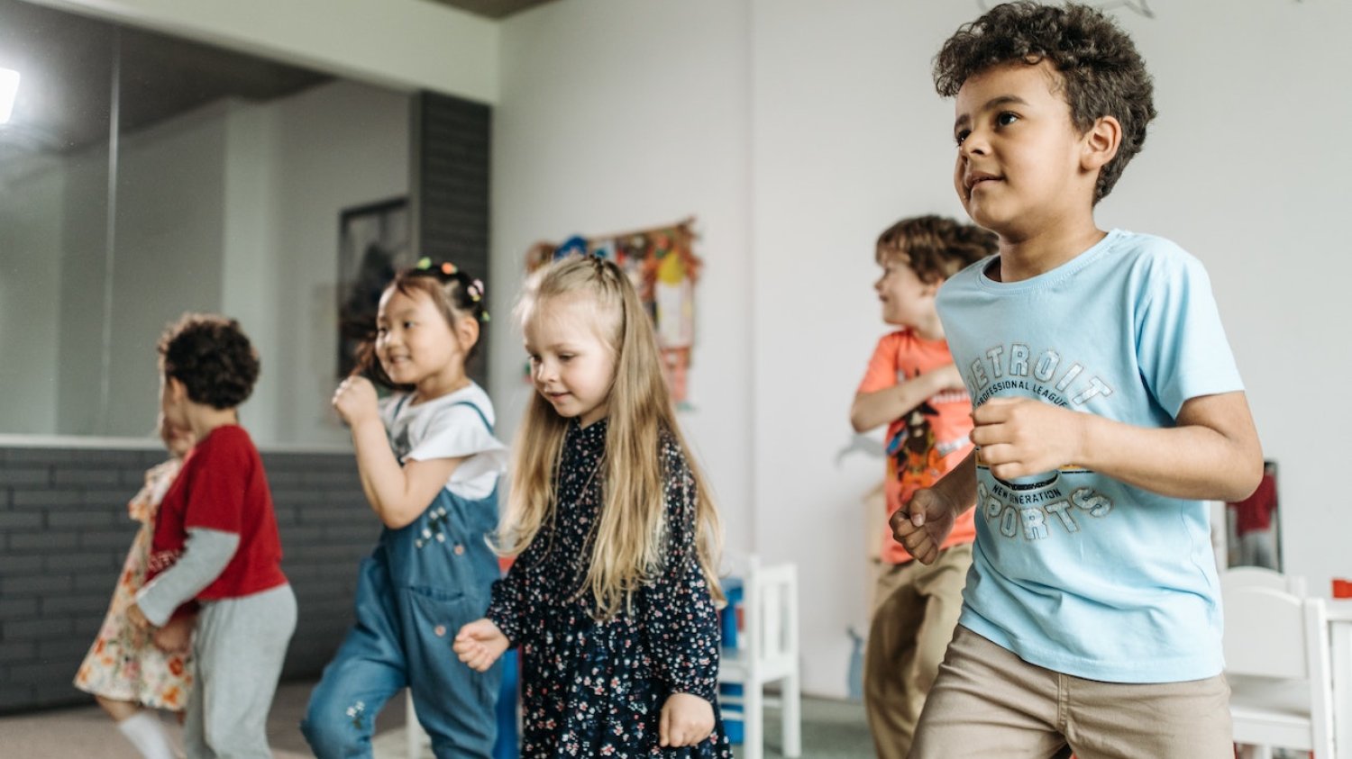 Choreoterapia w przedszkolach: terapia tańcem dzieci