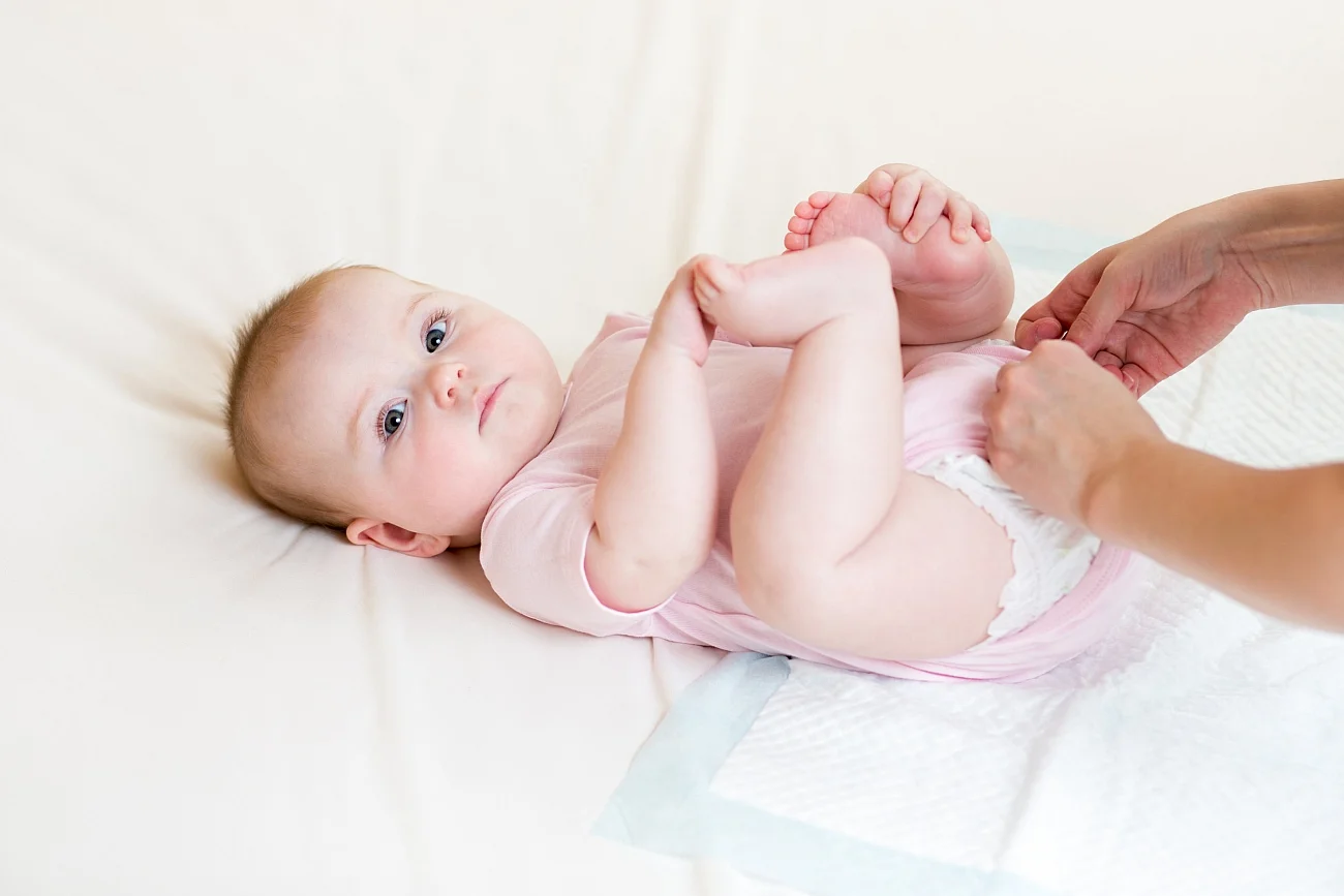 Odparzenia pieluszkowe to jedna z najczęściej występujących chorób zapalnych skóry okresu noworodkowego i niemowlęcego. Do pielęgnacji okolic pieluszkowych można użyć kosmetyków naturalnych i organicznych marki Weleda