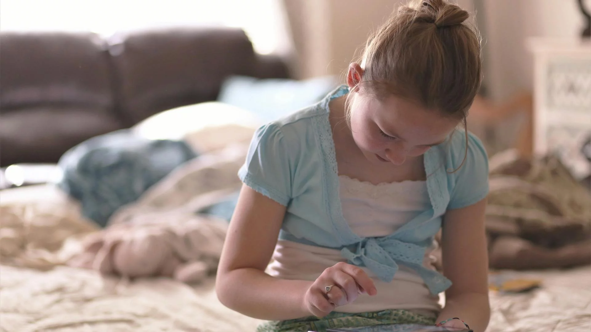 Sztuczna inteligencja sprawia, iż wszyscy zaczynamy myśleć tak samo. Naukowcy ostrzegają