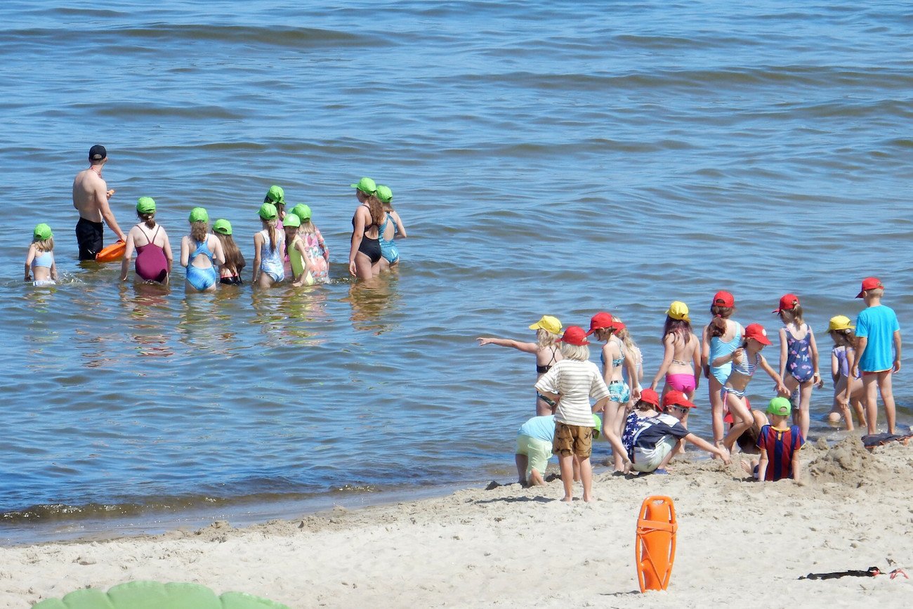 Zobaczyła cennik kolonii i usiadła z wrażenia. "Za tyle to można pojechać do Egiptu"