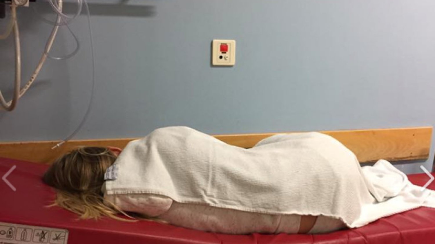 Coraz młodsze dzieci sięgają po napoje energetyczne. 13-latka trafiła do szpitala. Apel matki Petry Sundberg.
