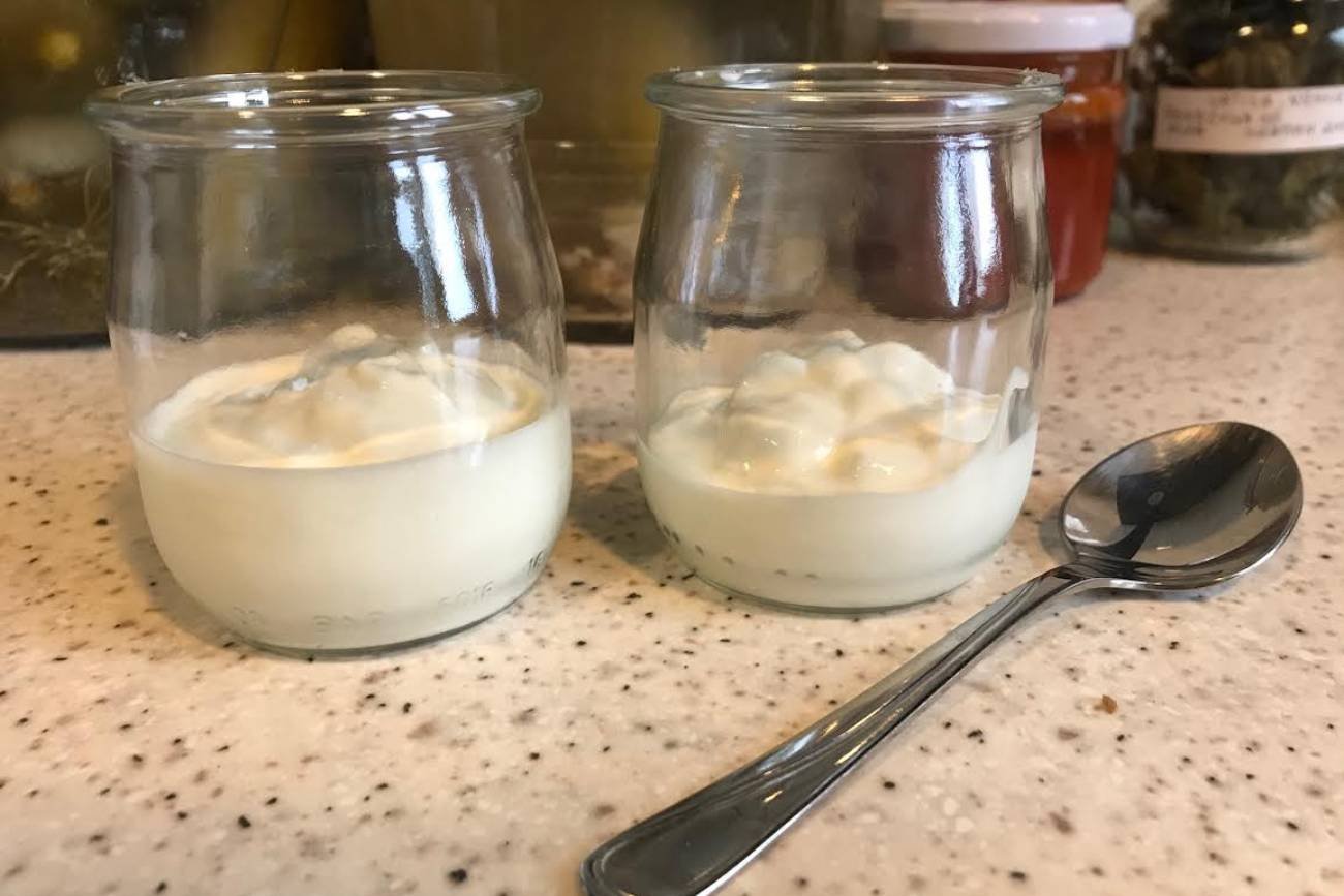 Jogurt naturalny w słoiczkach