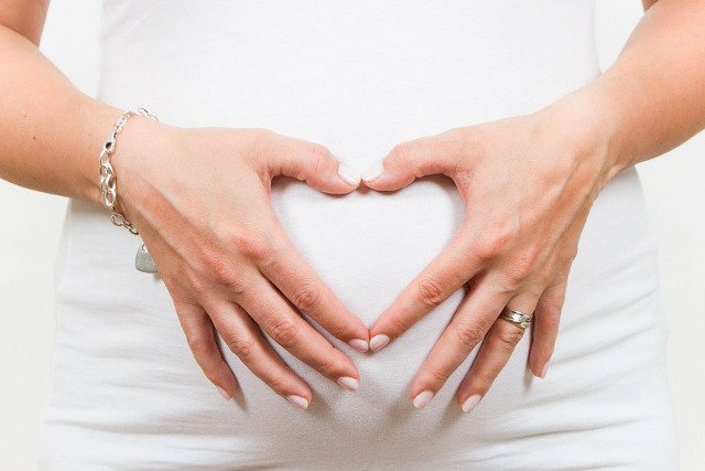 Fot. Pixabay / [url=http://mamadu.pl/121947,czy-twoje-dziecko-ma-autyzm-lepiej-sprawdz-teraz-mozesz-to-zrobic-za-pomoca-aplikacji]PublicDomainPictures[/url] / [url=https://pixabay.com/pl/service/terms/#usage]CC0 Public Domain [/url]