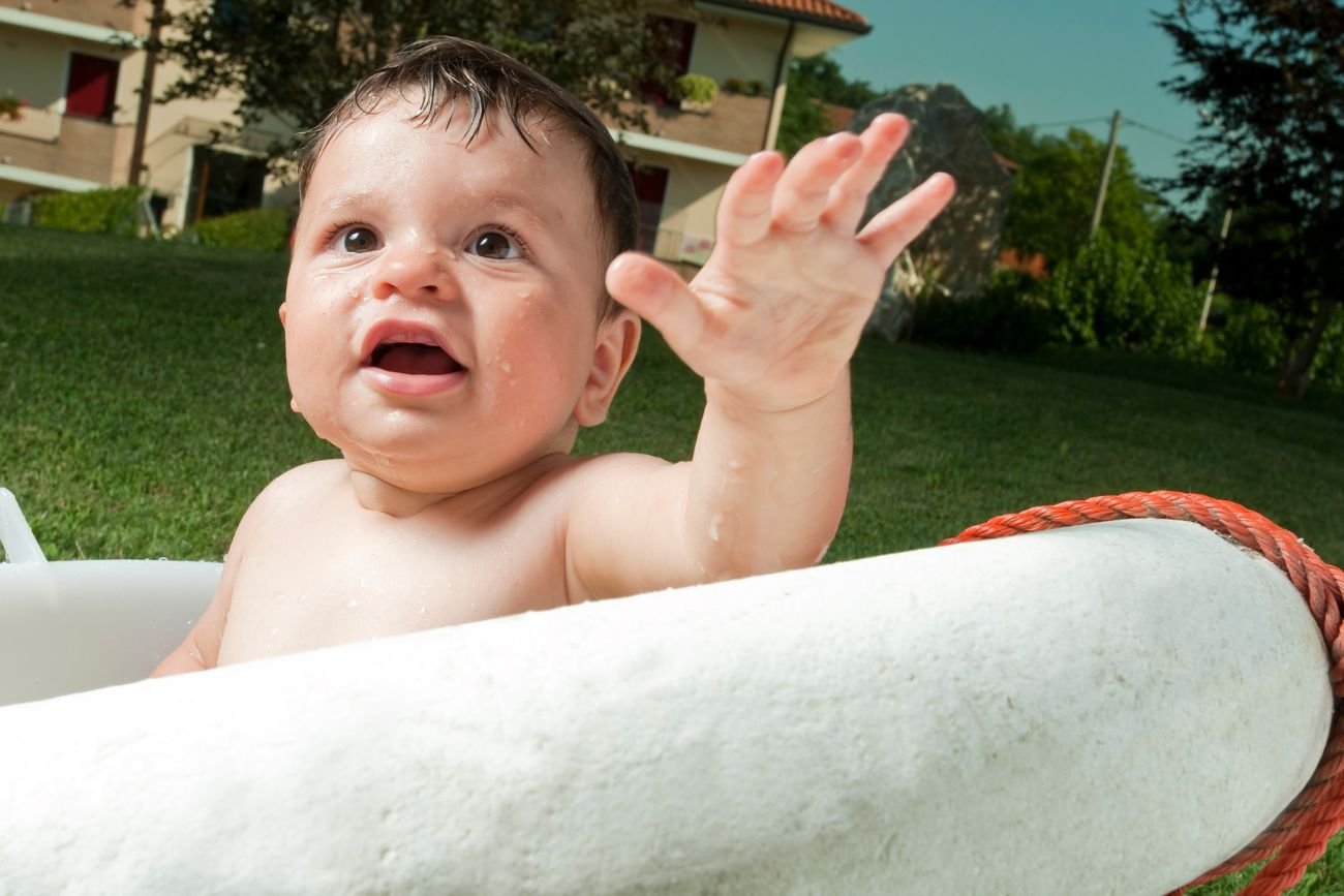 Upał może prowadzić do udaru cieplnego u dziecka