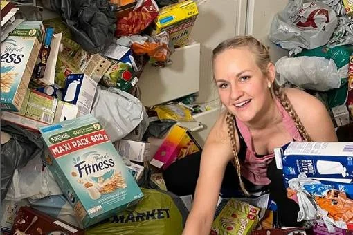 Aurikatariina, Queen of cleaning - youtuberka sprząta mieszkania zapuszczone od lat