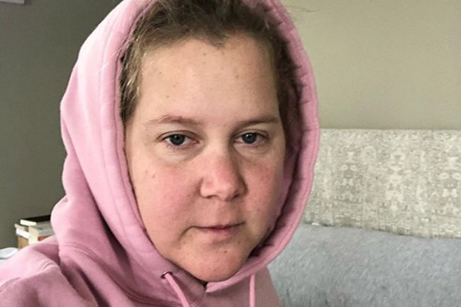 Amy Schumer jest mamą 8-miesięcznej Gene. Nie pokazuje matczynego życia w brokacie