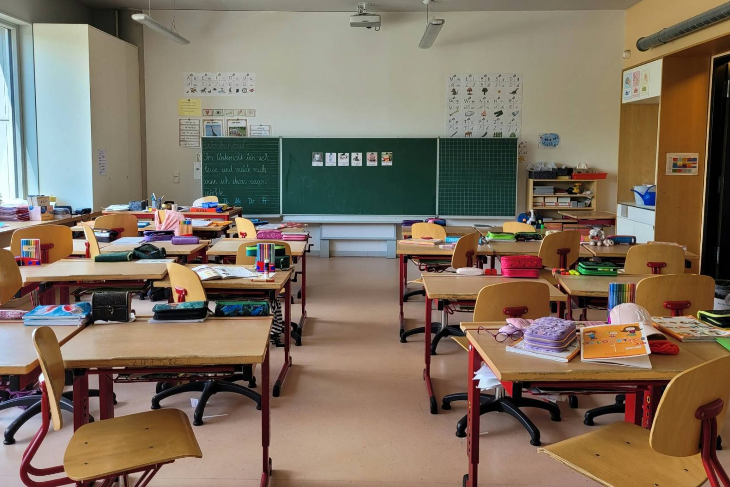 Nauczyciele będą mogli wystawiać ocenę roczną w oparciu o regularne odrabianie prac domowych przez uczniów.