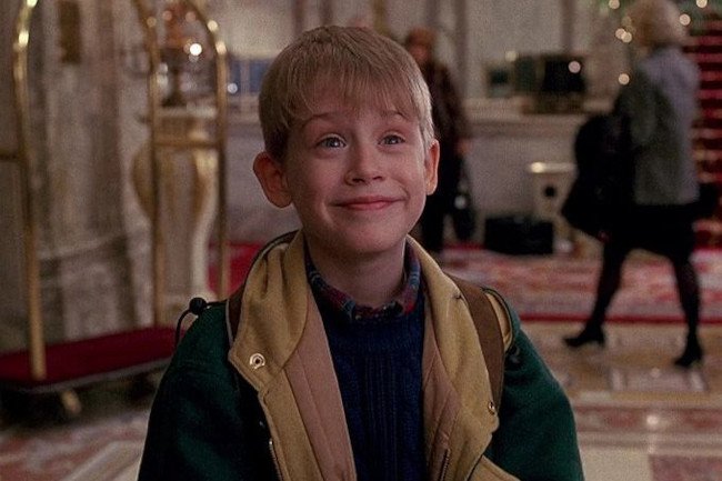 Macaulay Culkin aktor filmu "Kevin sam w domu" ojcem. Syn nazywa się Dakota Macaulay Culkin aktor filmu "Kevin sam w domu" ojcem. Syn nazywa się Dakota