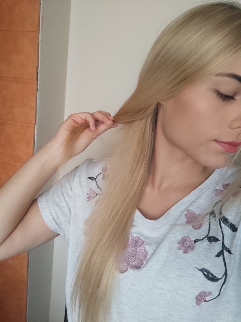 Włosy po keczupowaniu