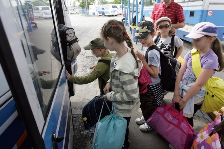 Czy rodzice powinni dawać dziecku pieniądze na wycieczkę szkolną?