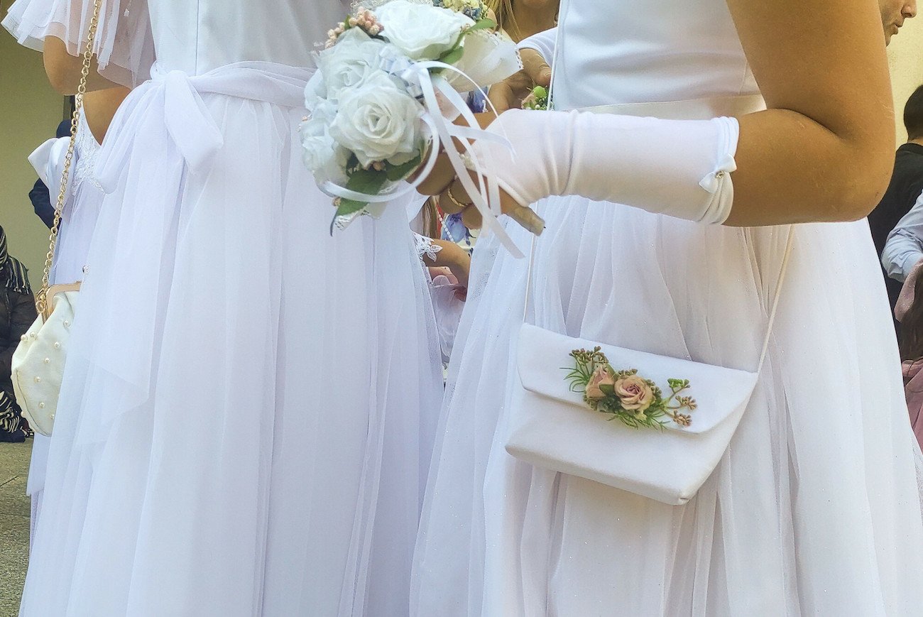 Chrzestna przesadziła - nikt się tego nie spodziewał. Komunijny prezent smutnym dowodem