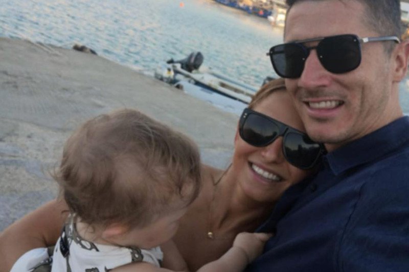 W sklepie Anny Lewandowskiej również można kupić zawieszki do smoczków