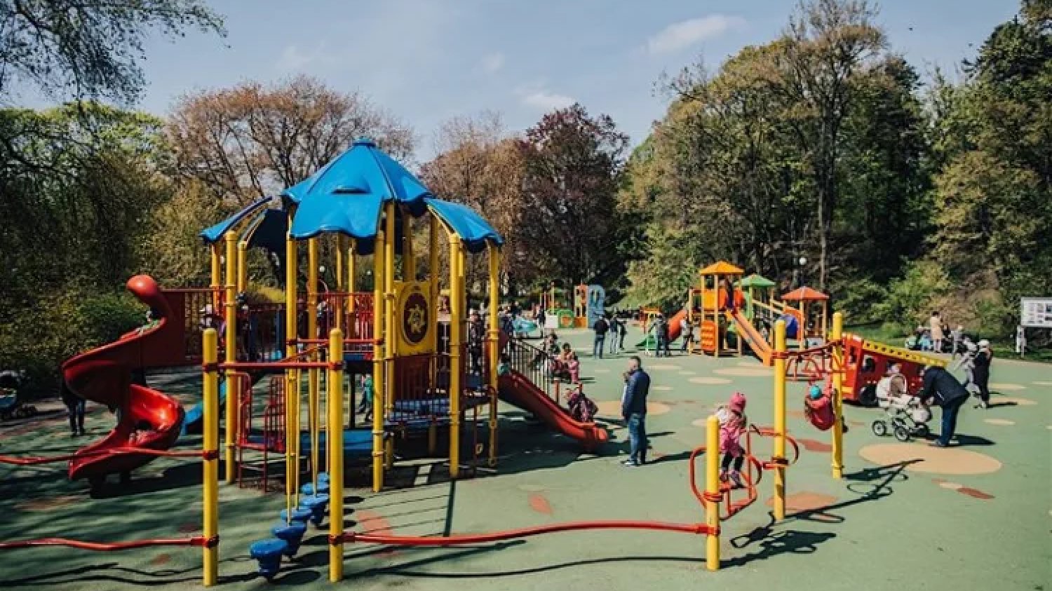 Dziecko ma alergię, czy może bawić się na placu zabaw z innymi?