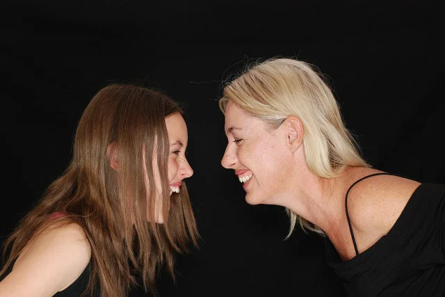 Fot. Pixabay / [url=http://pixabay.com/en/laughter-laugh-fun-mom-daughter-775062/]TawnyNina[/url] / [url=http://pixabay.com/en/service/terms/#download_terms]CC0 Public Domain[/url]