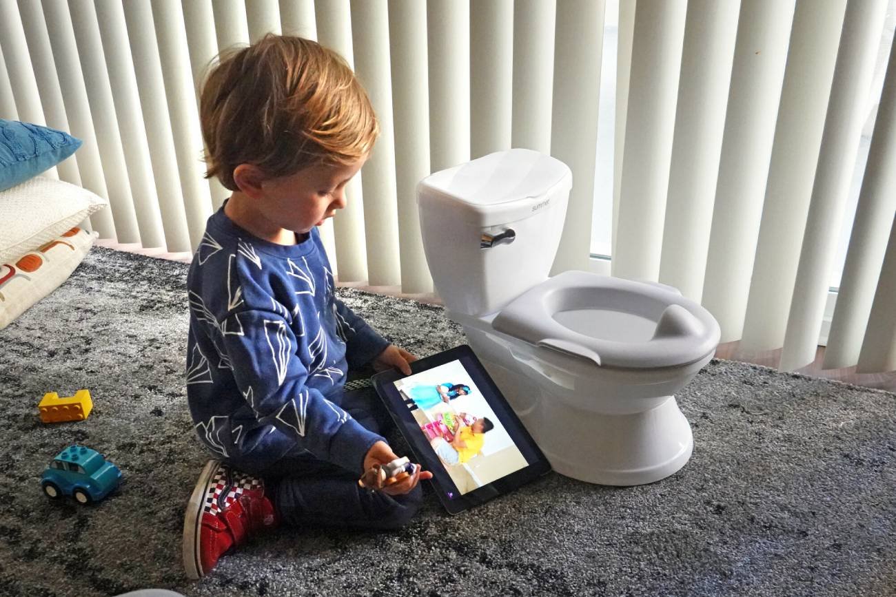 odpieluchowanie, trening czystości, bez pieluchy, dziecko bez pieluchy, kiedy odpieluchować dziecko