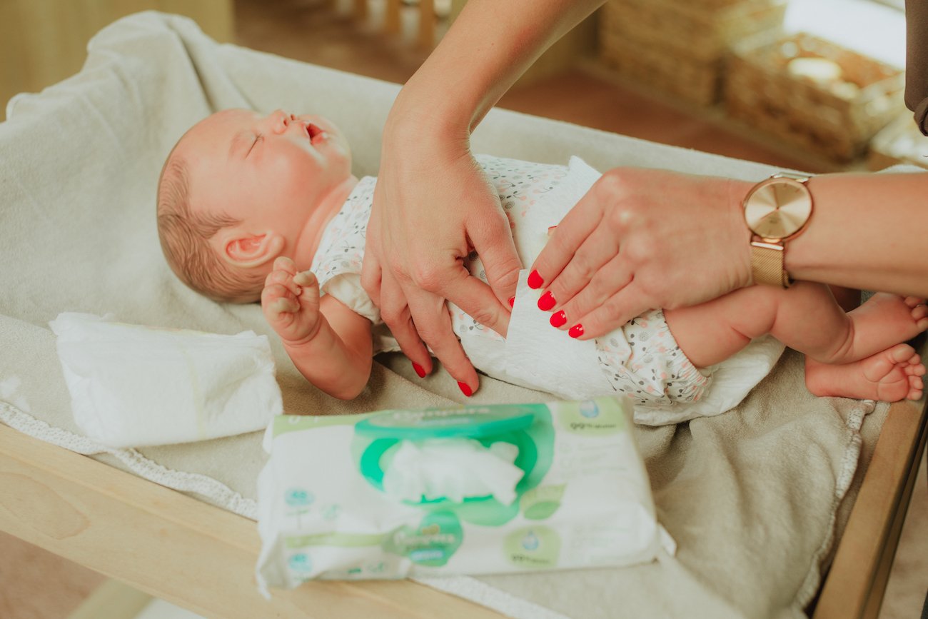 Jak prawidłowo przewinąć dziecko?