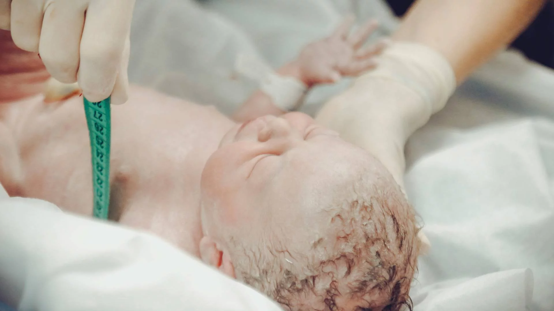 30-latka usłyszała, iż nigdy nie będzie mamą. Teraz urodziła dziecko po przeszczepie macicy