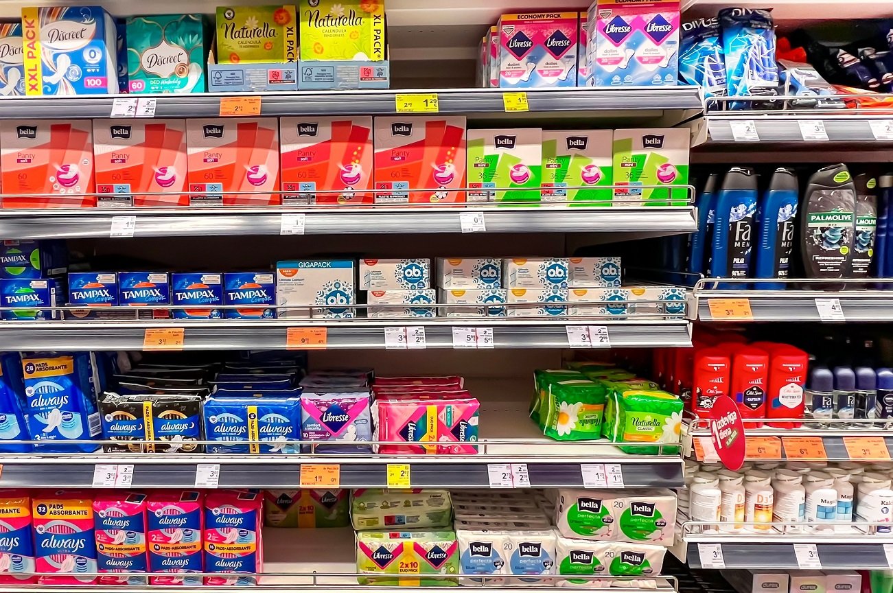 darmowe podpaski w szkołach