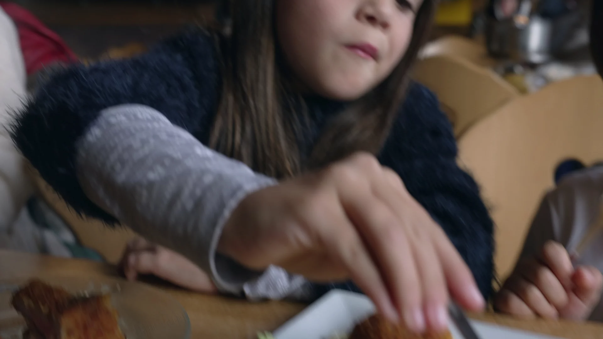 dzieci w restauracji