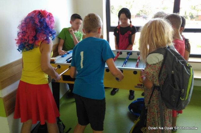 For. Screen z Facebooka / [url=https://www.facebook.com/sp.chotomow.3/photos/a.463622717037787.1073741826.463618410371551/1134386323294753/?type=3&__mref=message_bubble]SP Chotomów[/url]