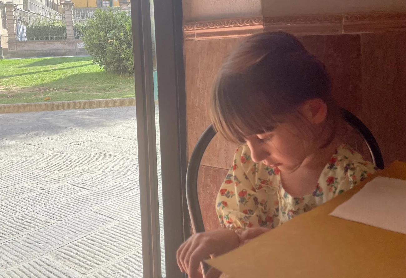 Czas w restauracji: telefon czy animacje?