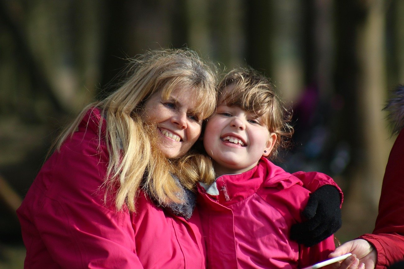 6 rzeczy, które babcia i dziadek powinni wykreślić ze swojego słownika. Nr 3 zostawia ślad na lata