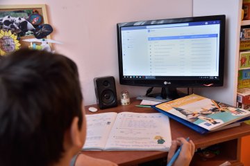 nauka zdalna do kiedy, nauka zdana 2021/2022, szkoła zdalna, kiedy dzieci wracają do szkoły, czy zajęcia wspomagające na zdalnych się odbywają.