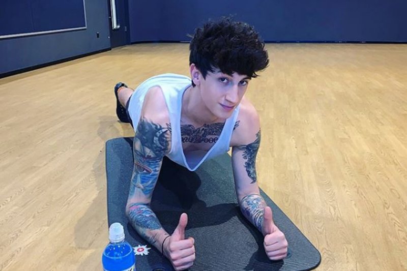 Sebastian Kowalczyk ma 700 tysięcy followersów na Tik Toku