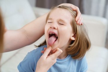 Zmiany na języku często świadczą o różnego rodzaju chorobach i dolegliwościach.
