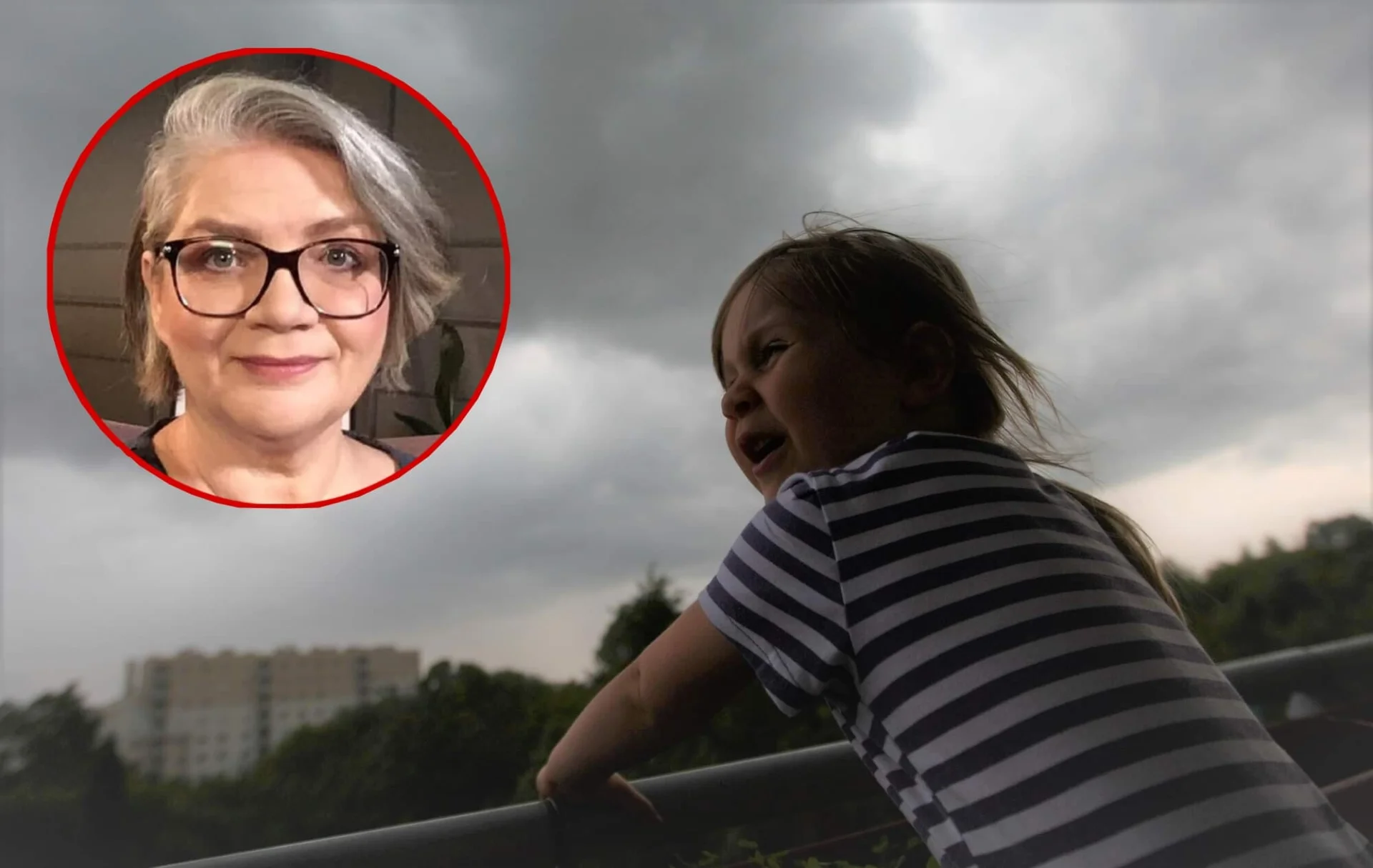 dziecko na balkonie, dziecko wypadło z okna, wypadek