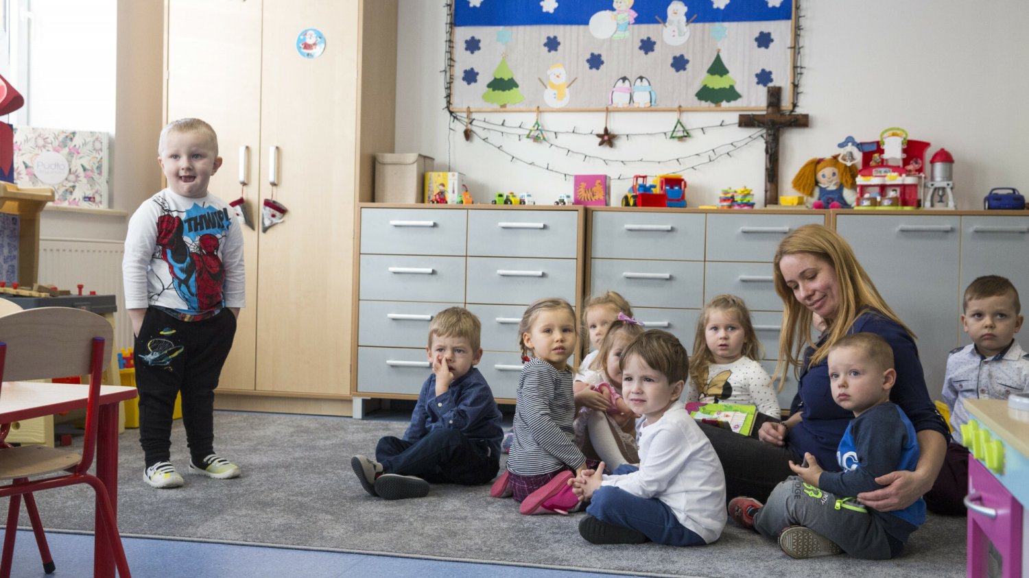 Dziecko płacze w przedszkolu, adaptacja przedszkolna, jak przetrwać adaptację w przedszkolu