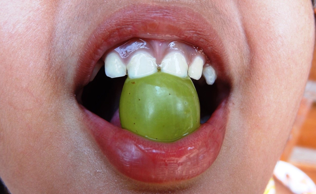 Tragedia w Rzeszowie. 3-latek zakrztusił się winogronem.