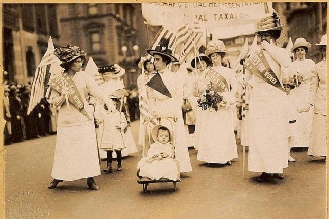 Suffrage parade, New York City, 1912