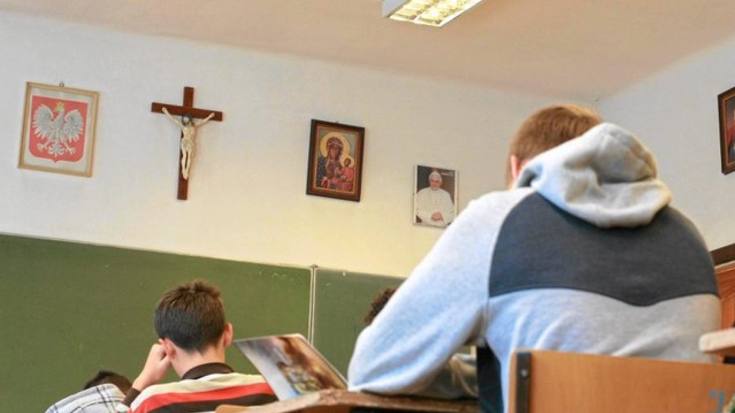 Dominik Kuc stworzył listę liceów w Warszawie przyjaznych społeczności LGBTQ+.