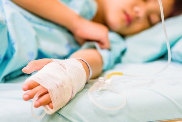 Rotawirus i grypa dziesiątkują przedszkola i szkoły.