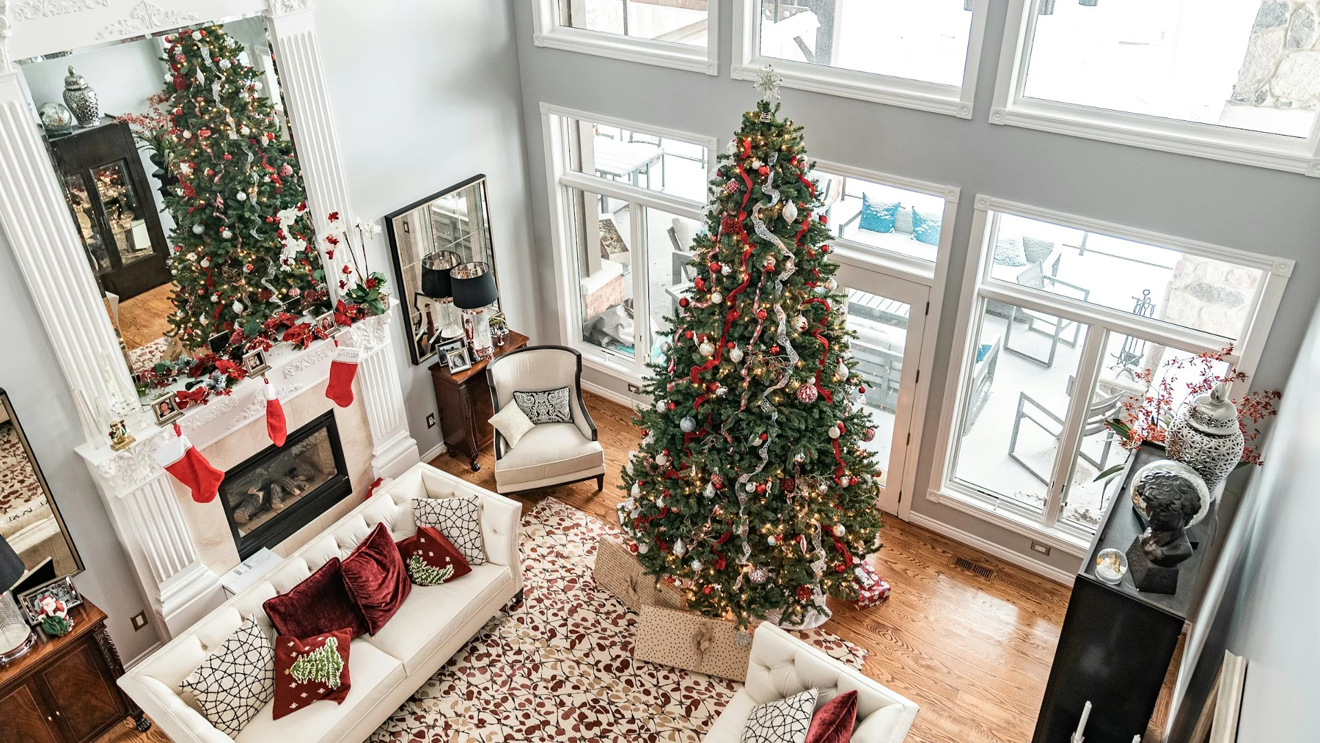 W lśniącym od czystości domu świąteczne przyjemności nabierają blasku. W szybkich i skutecznych porządkach robionych z myślą o Świętach pomogą ci produkty Gold Drop.