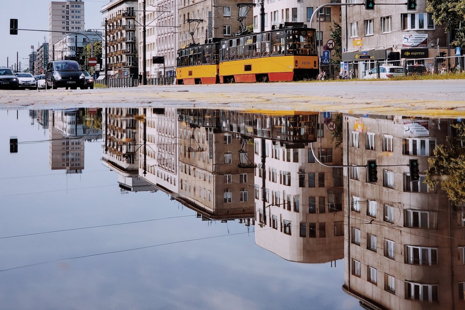 5 mało znanych miejsc na spacery w Warszawie