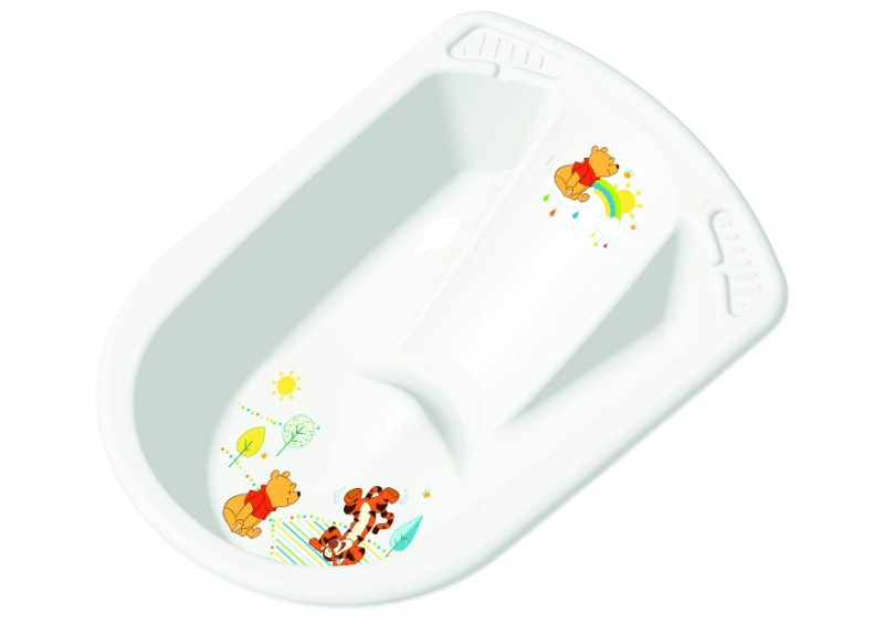 "julia" produkcji keeeper to przykład wanienki anatomicznej, która niemowlętom umożliwia kąpiel w dwóch optymalnych dla wieku pozycjach – siedzącej i leżącej. Posiada także wbudowany antypoślizgowy leżaczek.