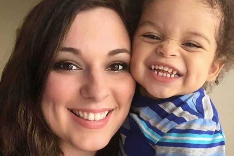 Matka nie wiedziała, jak zareagować na słowny atak obcej kobiety.